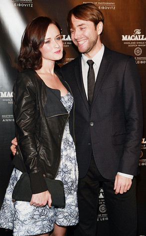 Alexis Bledel, Vincent Kartheiser Alexis Bledel, Vincent Kartheiser
